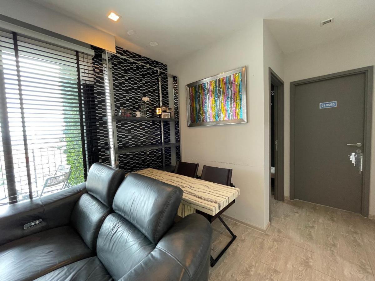 The Base Deluxe Kingsize Apartment Pattaya ภายนอก รูปภาพ