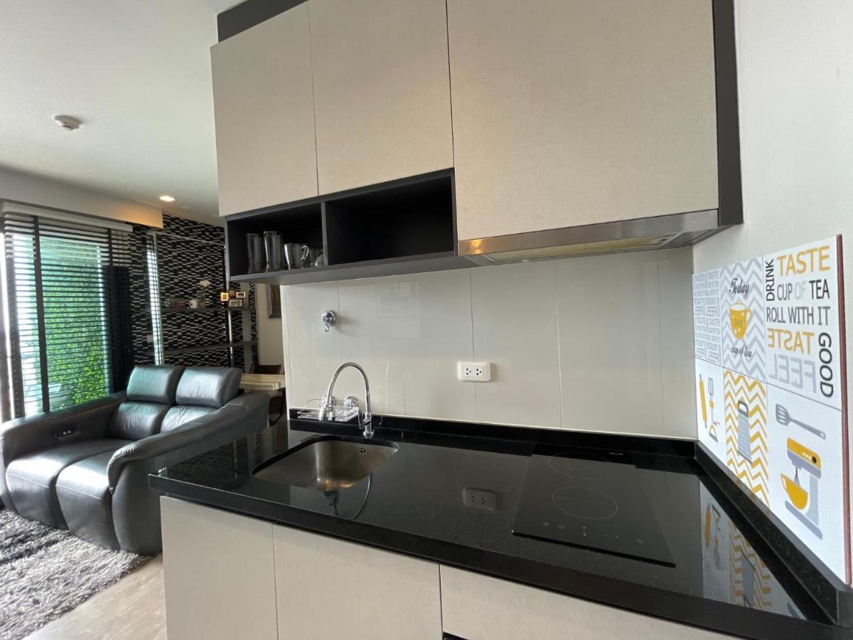 The Base Deluxe Kingsize Apartment Pattaya ภายนอก รูปภาพ