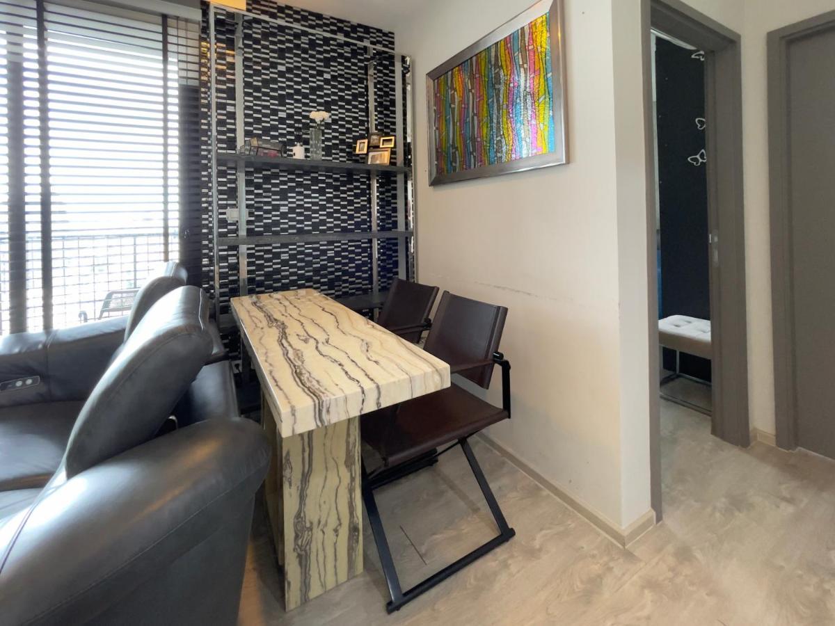 The Base Deluxe Kingsize Apartment Pattaya ภายนอก รูปภาพ