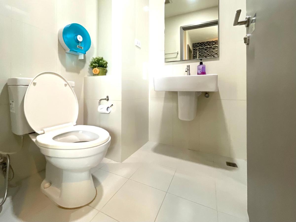 The Base Deluxe Kingsize Apartment Pattaya ภายนอก รูปภาพ